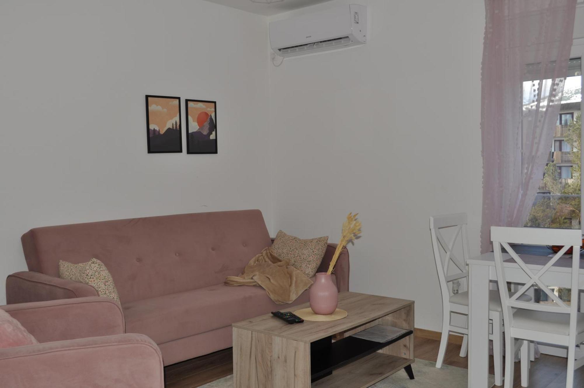 Apartmani Zabljak Hills Bagian luar foto