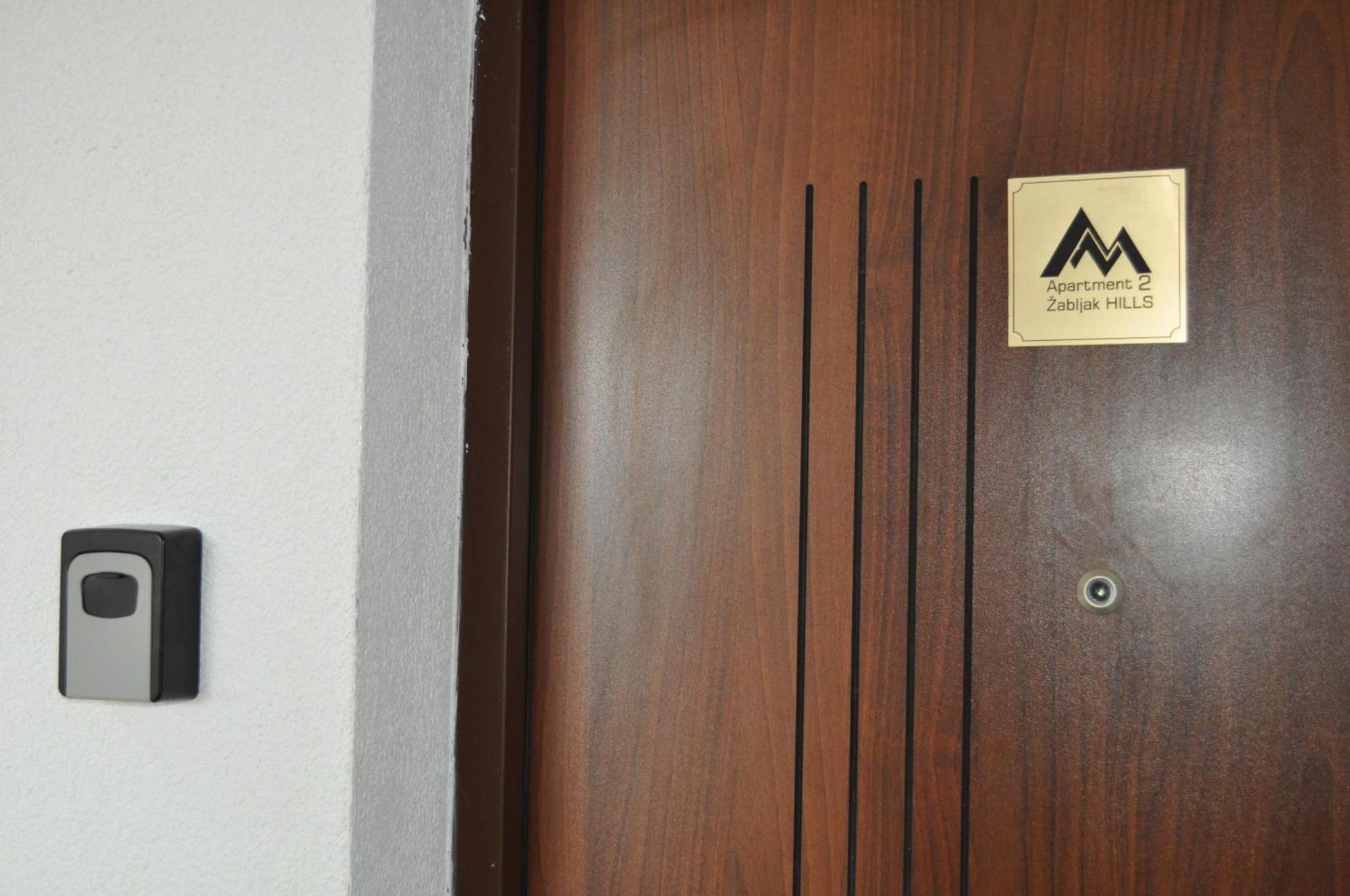 Apartmani Zabljak Hills Bagian luar foto