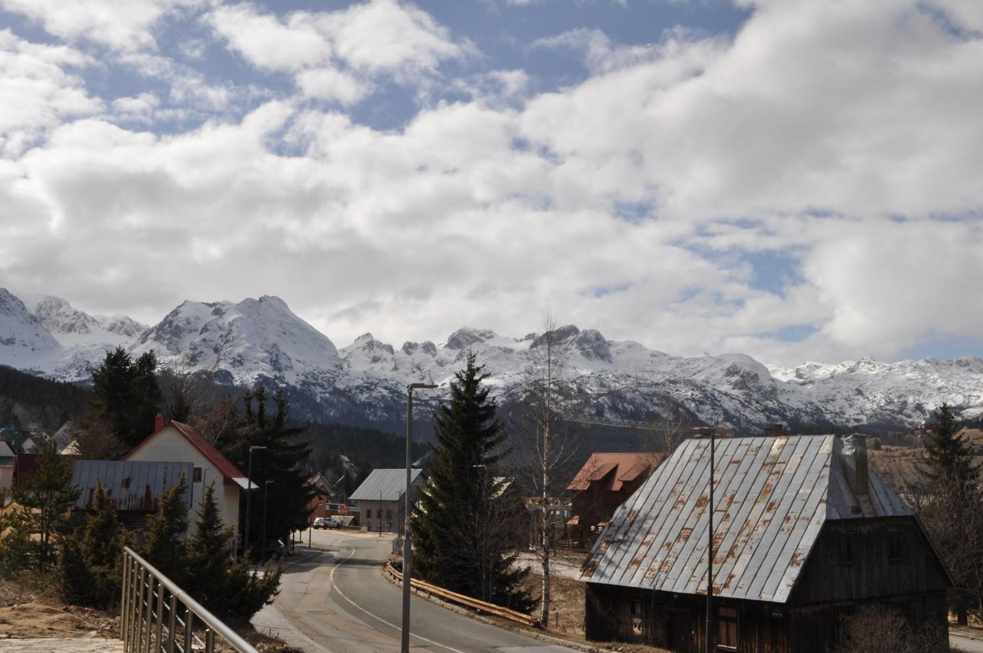 Apartmani Zabljak Hills Bagian luar foto