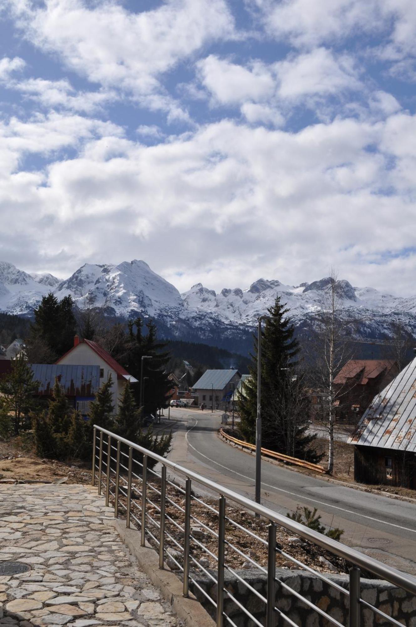 Apartmani Zabljak Hills Bagian luar foto